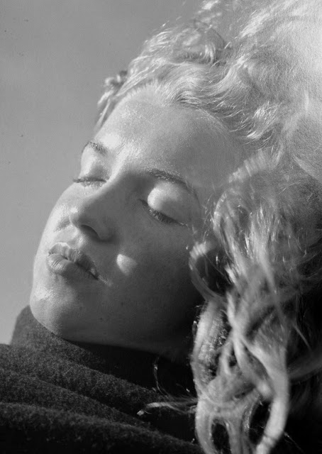 Marilyn Monroe 1946 3